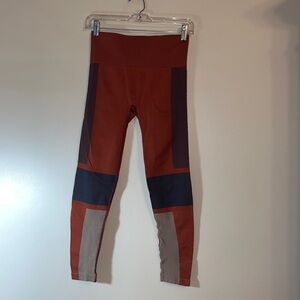 Joy Lab Maroon Color Block Leggings - Medium
